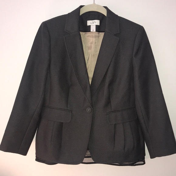 LOFT Blazer with Stylish Hem and Pocket Details - Picture 1 of 5